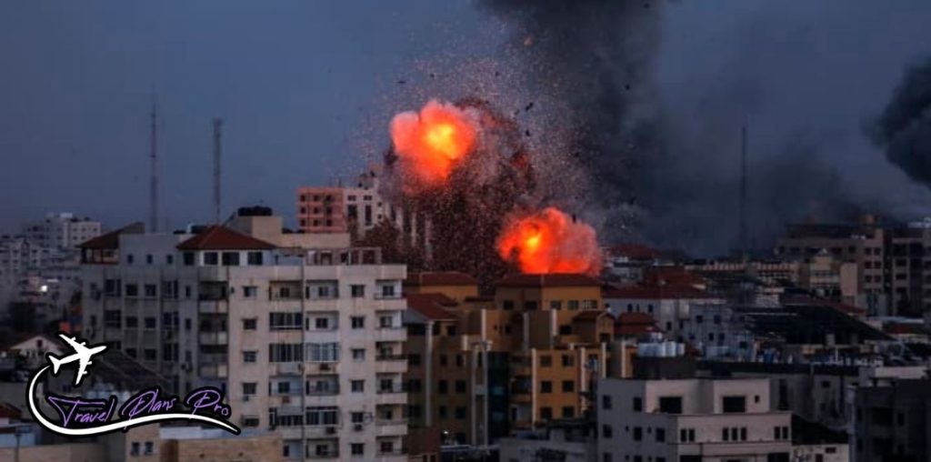 Israel and Hamas at War